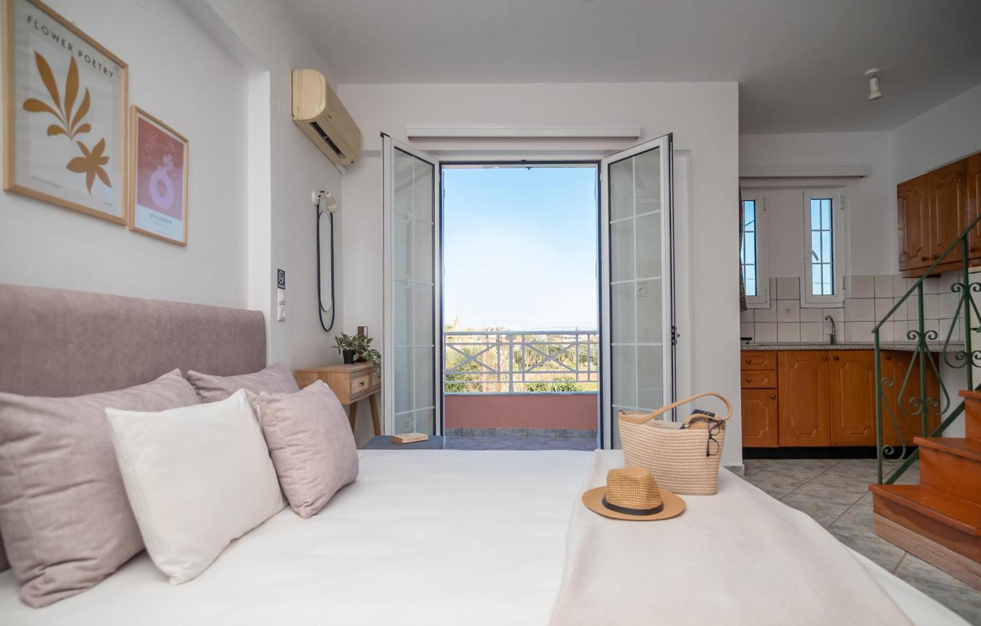 Spiros Ii & 50m From Center 300m From Ideal For Families And Groups