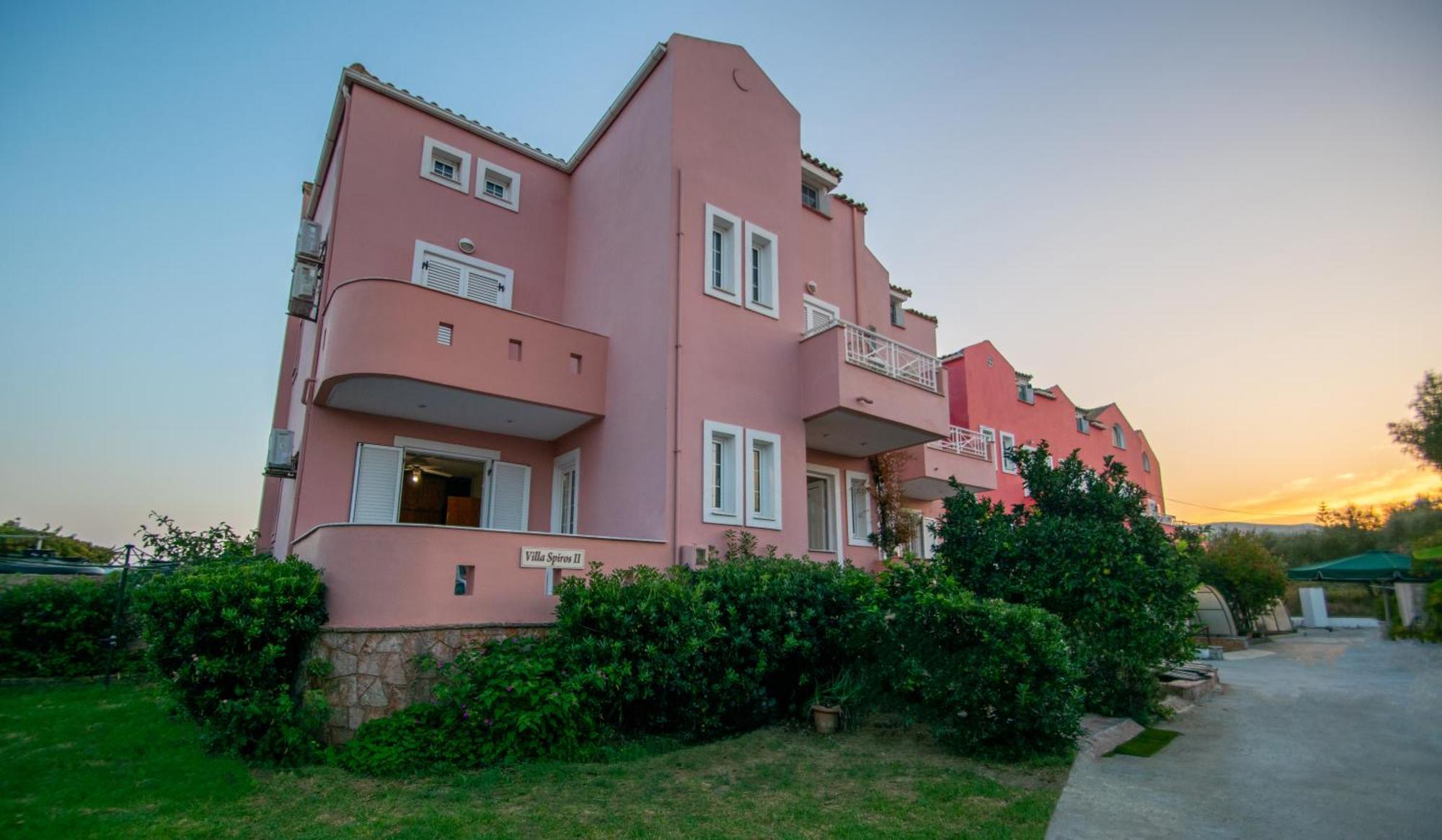 Spiros Ii & 50m From Center 300m From Ideal For Families And Groups *