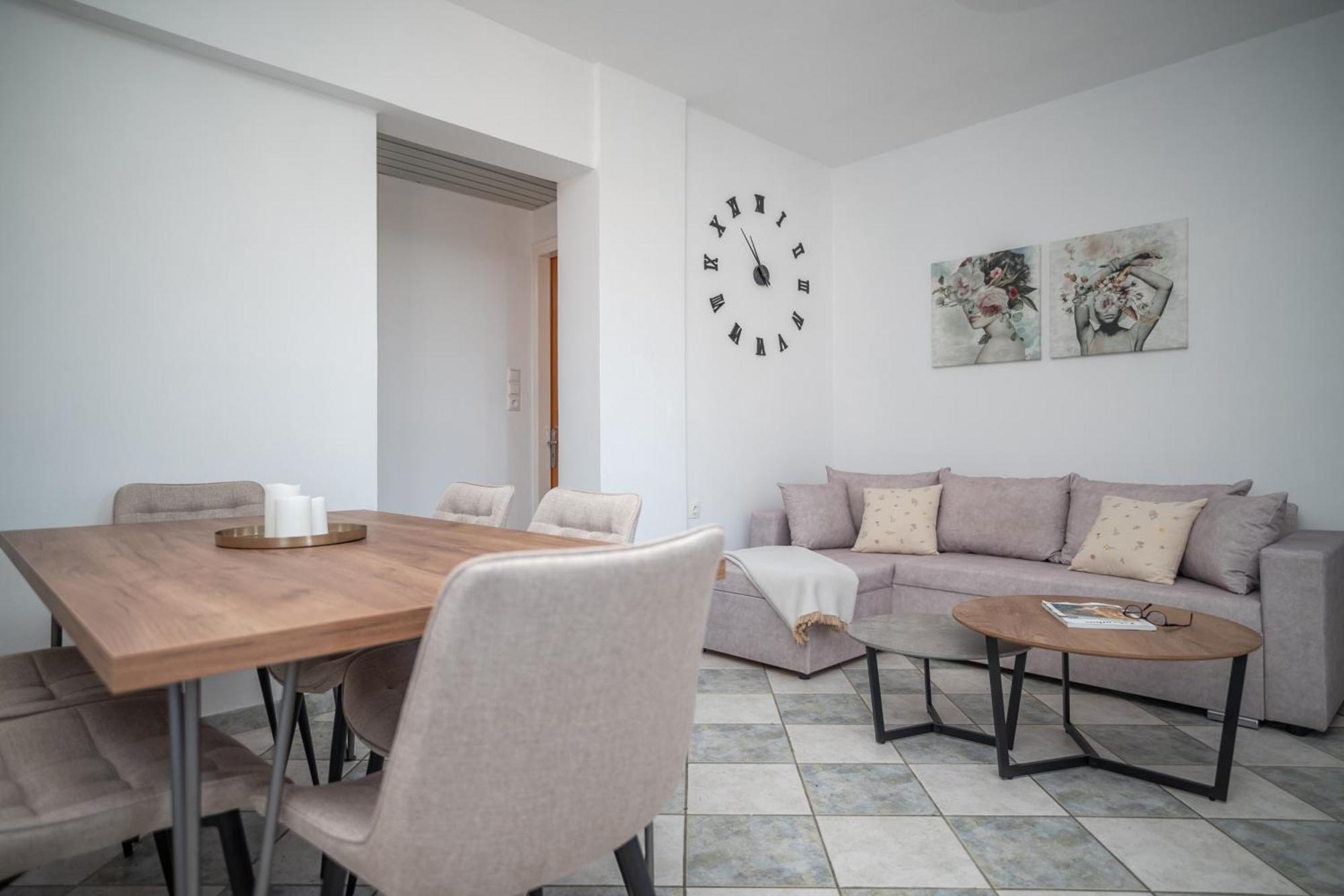 Spiros Ii & 50m From Center 300m From Ideal For Families And Groups